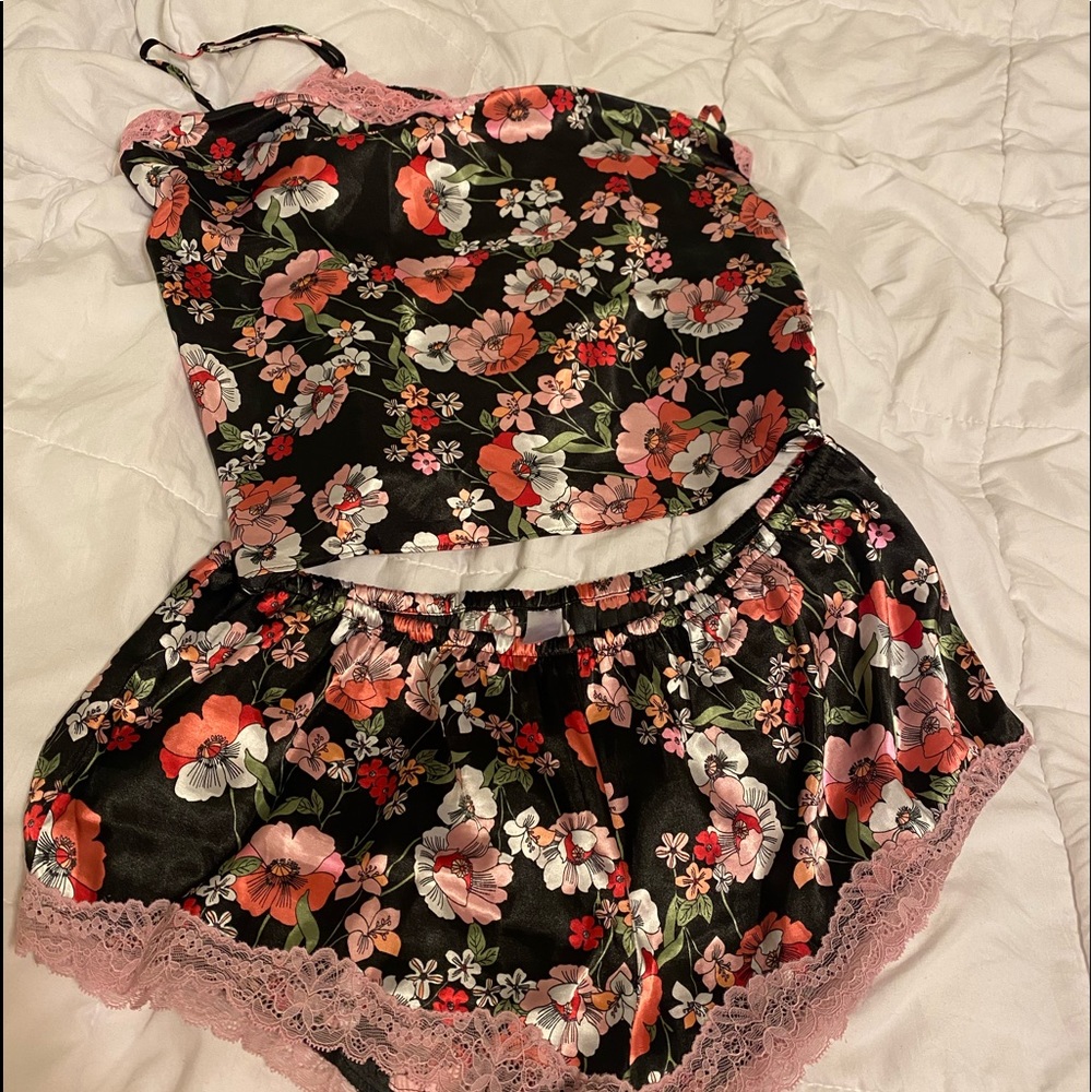 Cute PJ set !